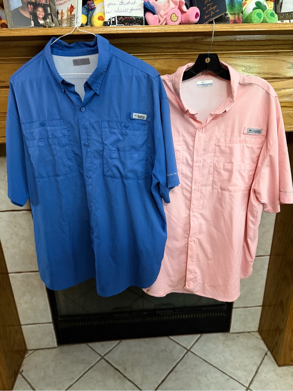 Bundle of Columbia Omni-shade Men’s Short-Sleeve Button Down Shirt - Blue & Pink